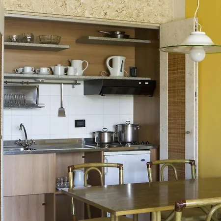 Costermano Ξενοδοχείο με διαμερίσματα Γκάρντα